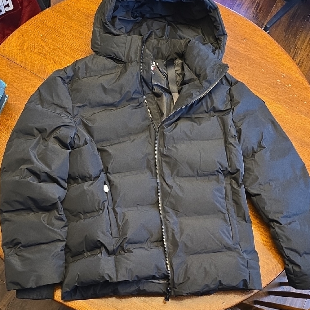Point Zero Black Puffer Jacket